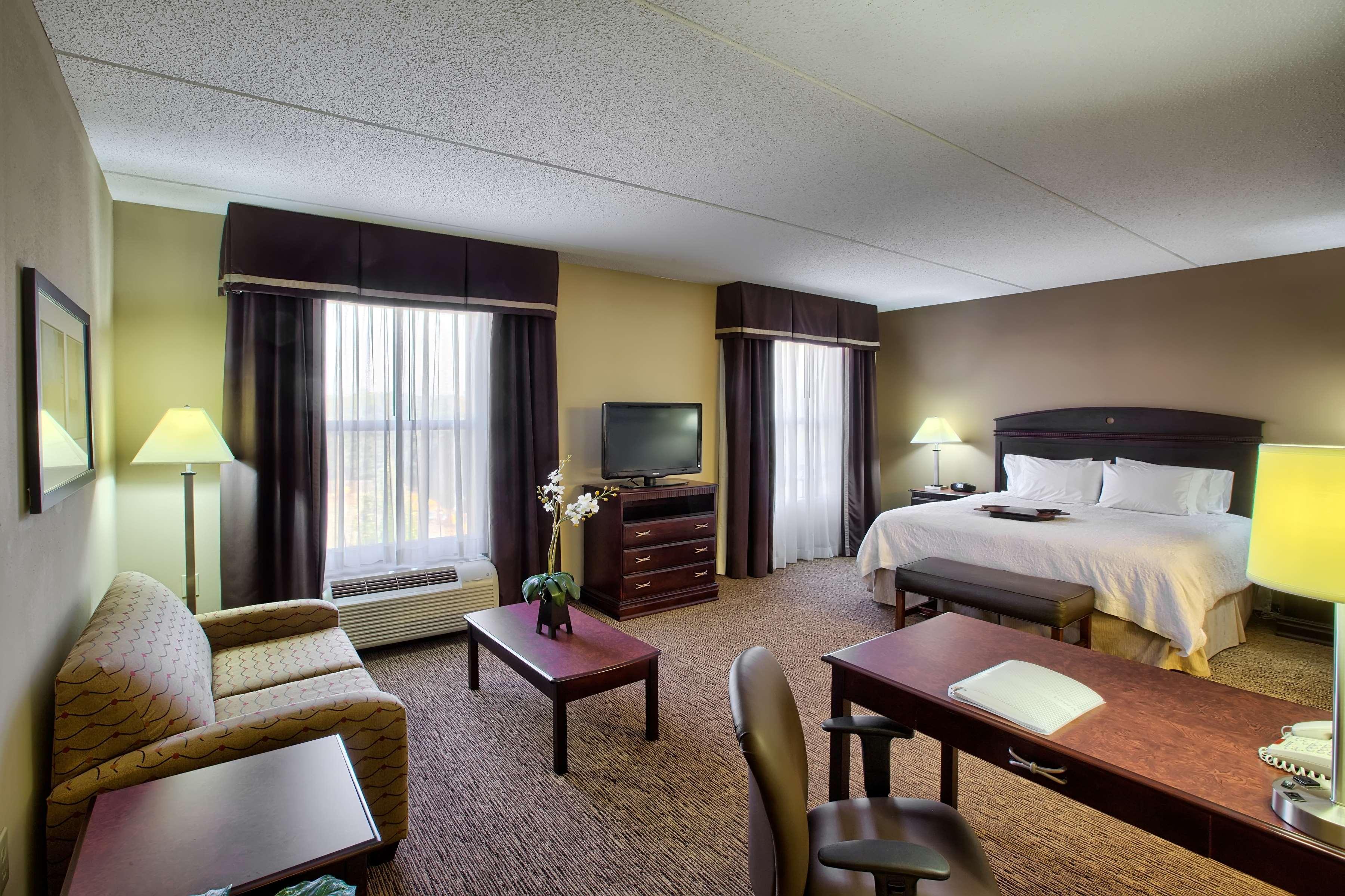 Hampton Inn&Suites Burlington Exterior foto