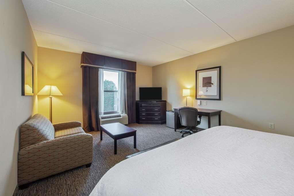 Hampton Inn&Suites Burlington Zimmer foto