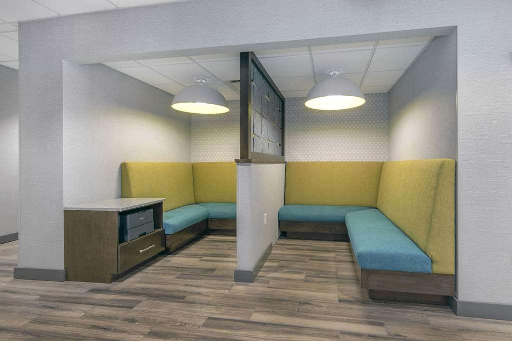Hampton Inn&Suites Burlington Einrichtungen foto