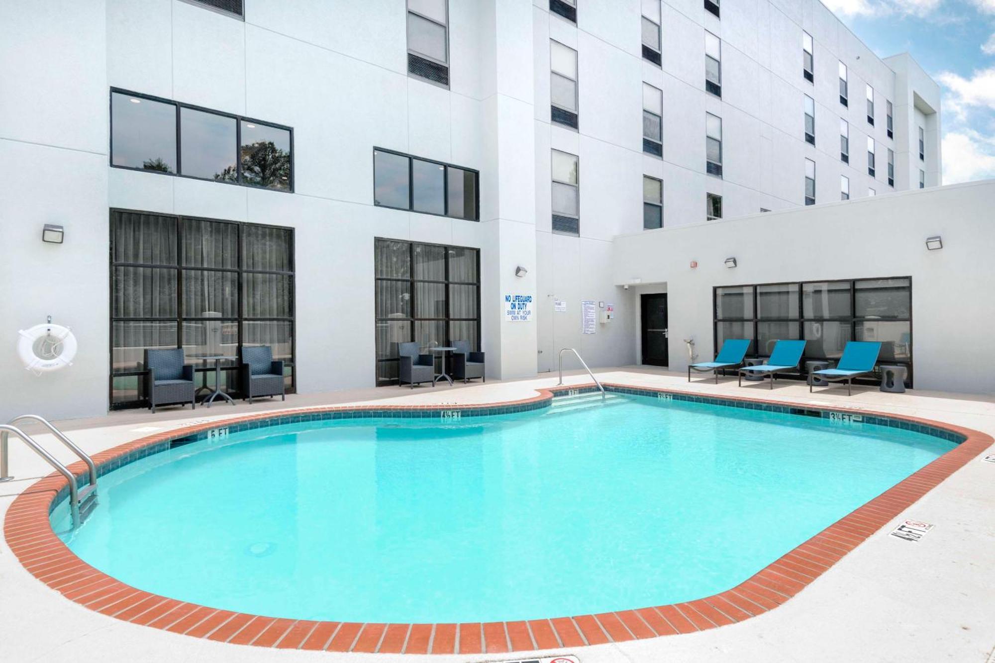 Hampton Inn&Suites Burlington Exterior foto